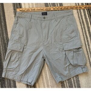 Levi's Strauss Men's Cargo Shorts Waterless  Size 36 Inseam 9"